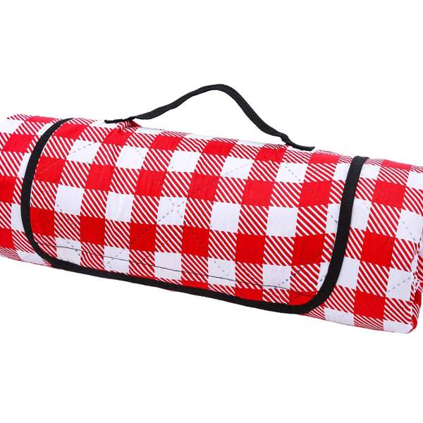 22 Of The Best Picnic Blankets For Summer 2021 | CN Traveller