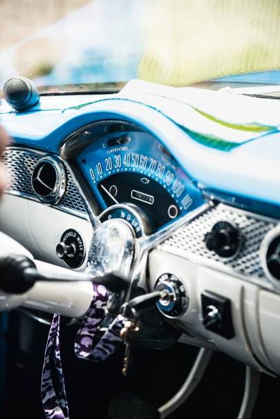 dashboard-1955-chevrolet-bel-air-havana-