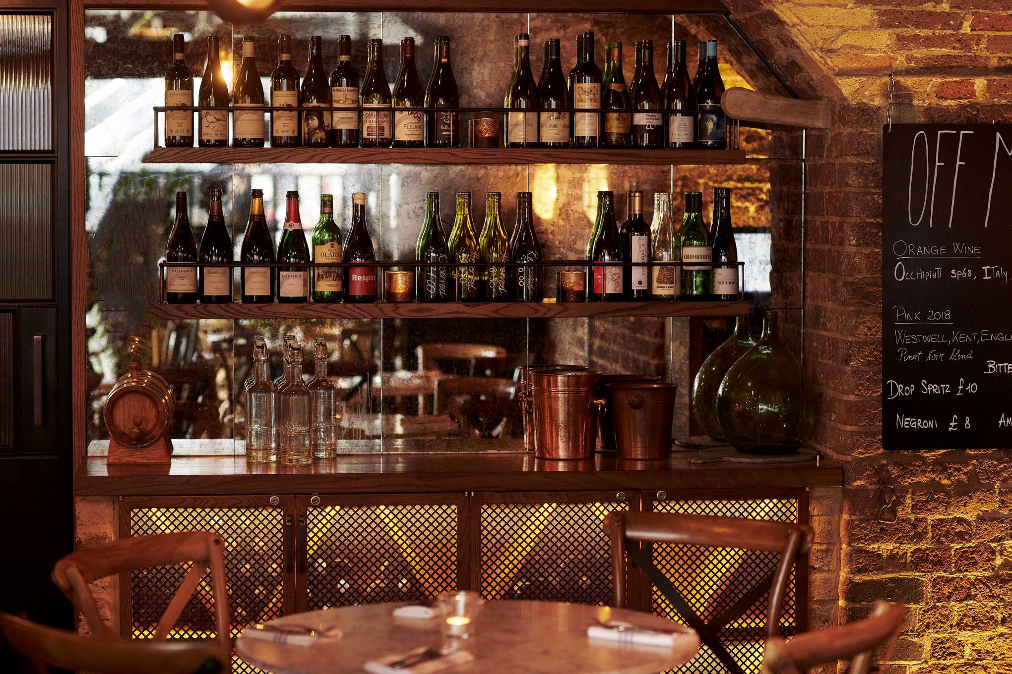 Wine Bars In London 28 Of The Best To Try Right Now Cn Traveller