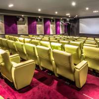 The Best Hotels With In House Cinemas Where To Watch Films The Courthouse Hotel
