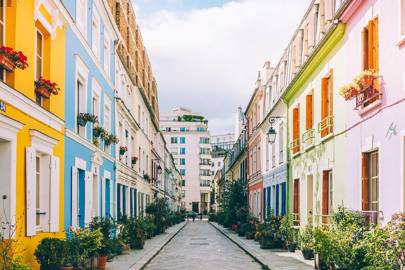 Rue Crémieux, the most colourful street in Paris