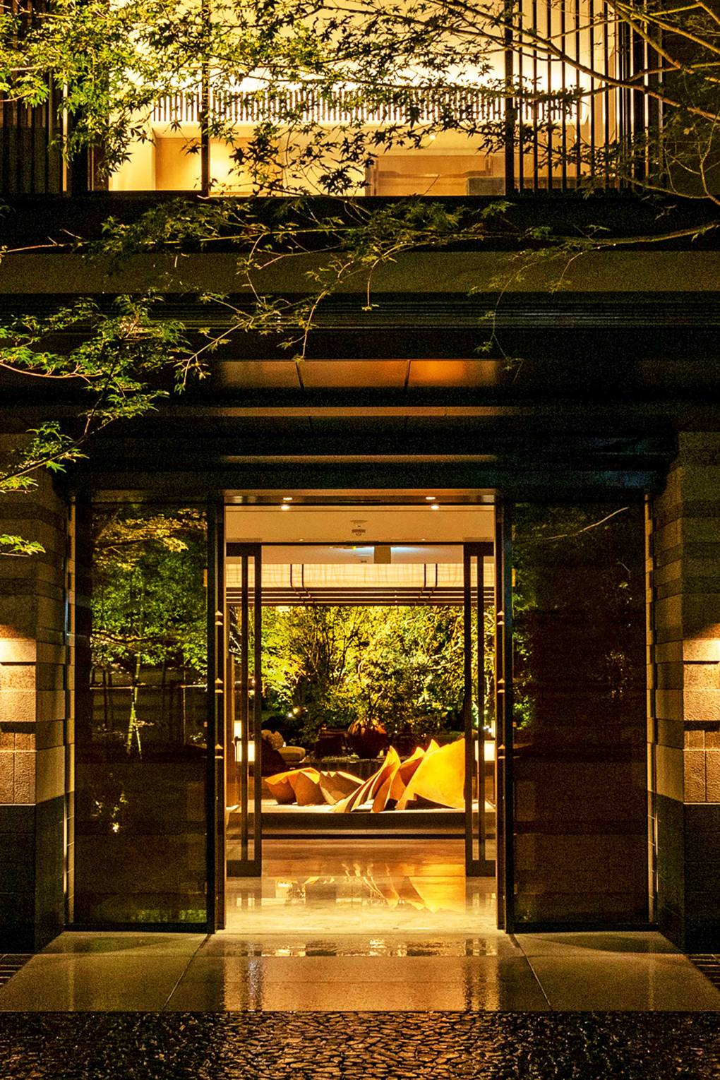 what's the most expensive hotel in japan