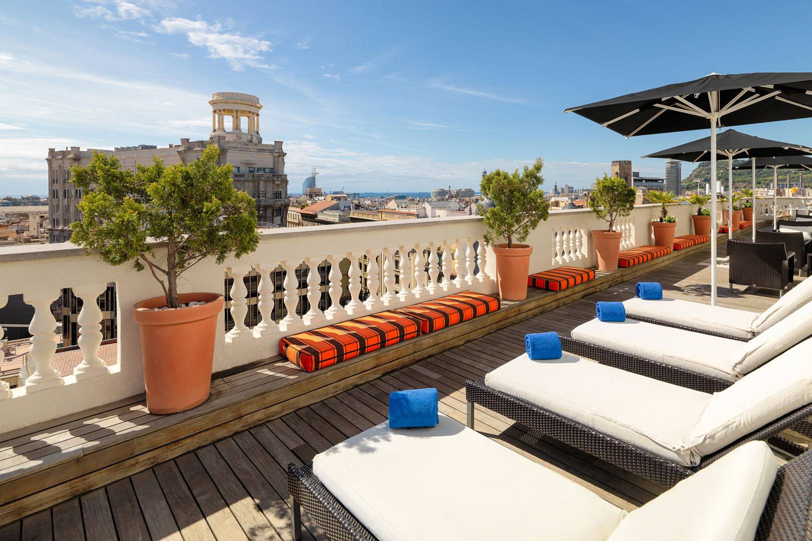 The Best Rooftop Bars In Barcelona Cn Traveller