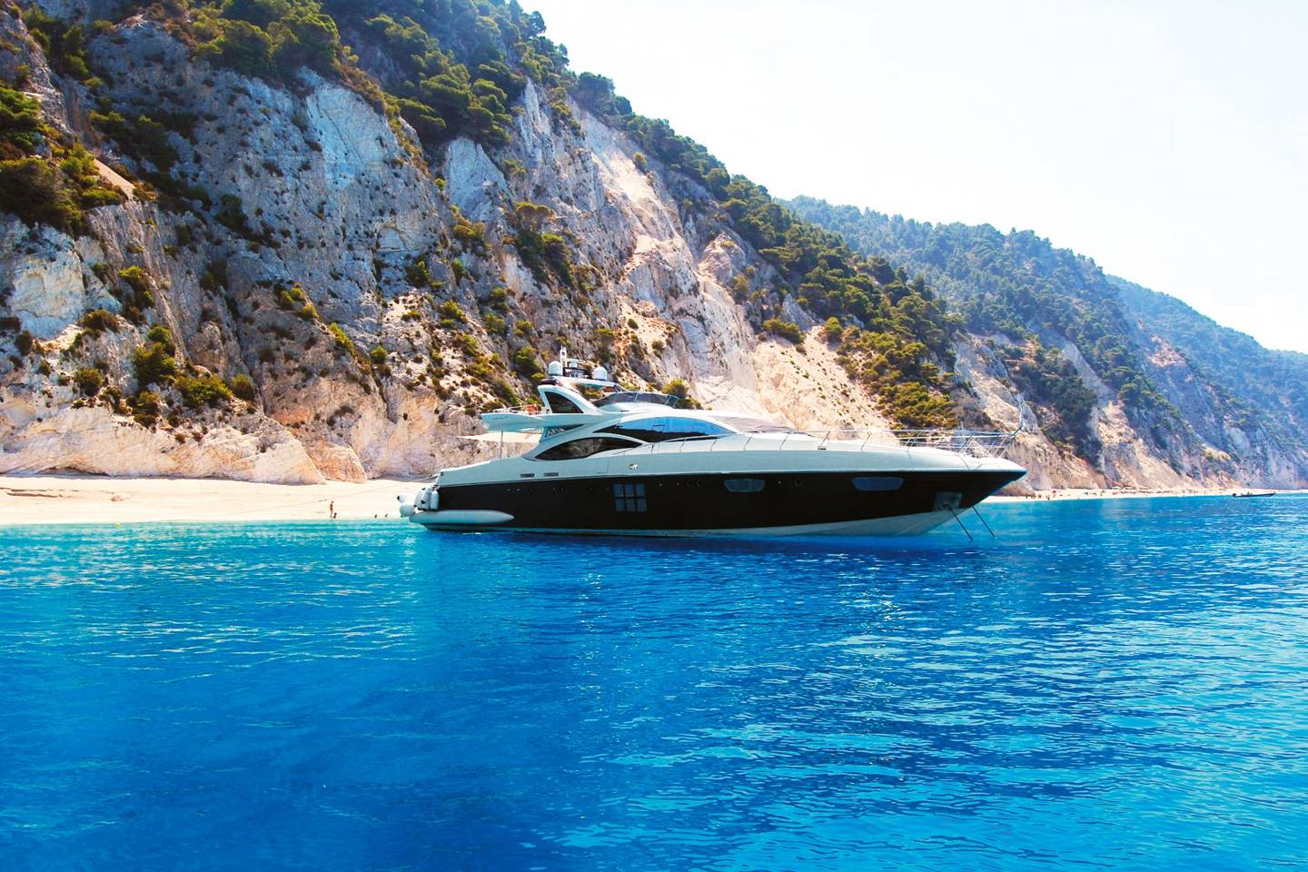 private yacht tour greek islands