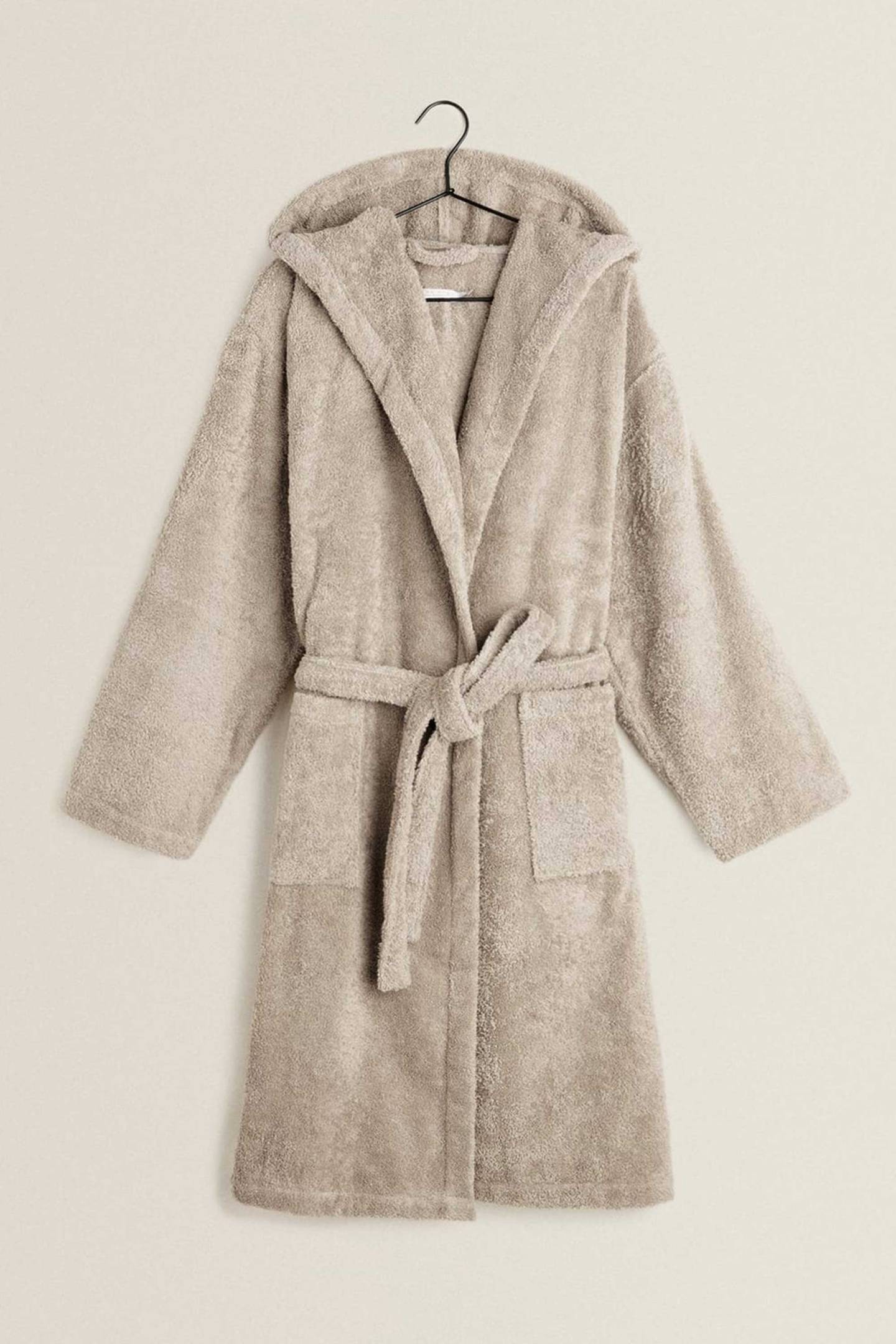 zara bathrobe