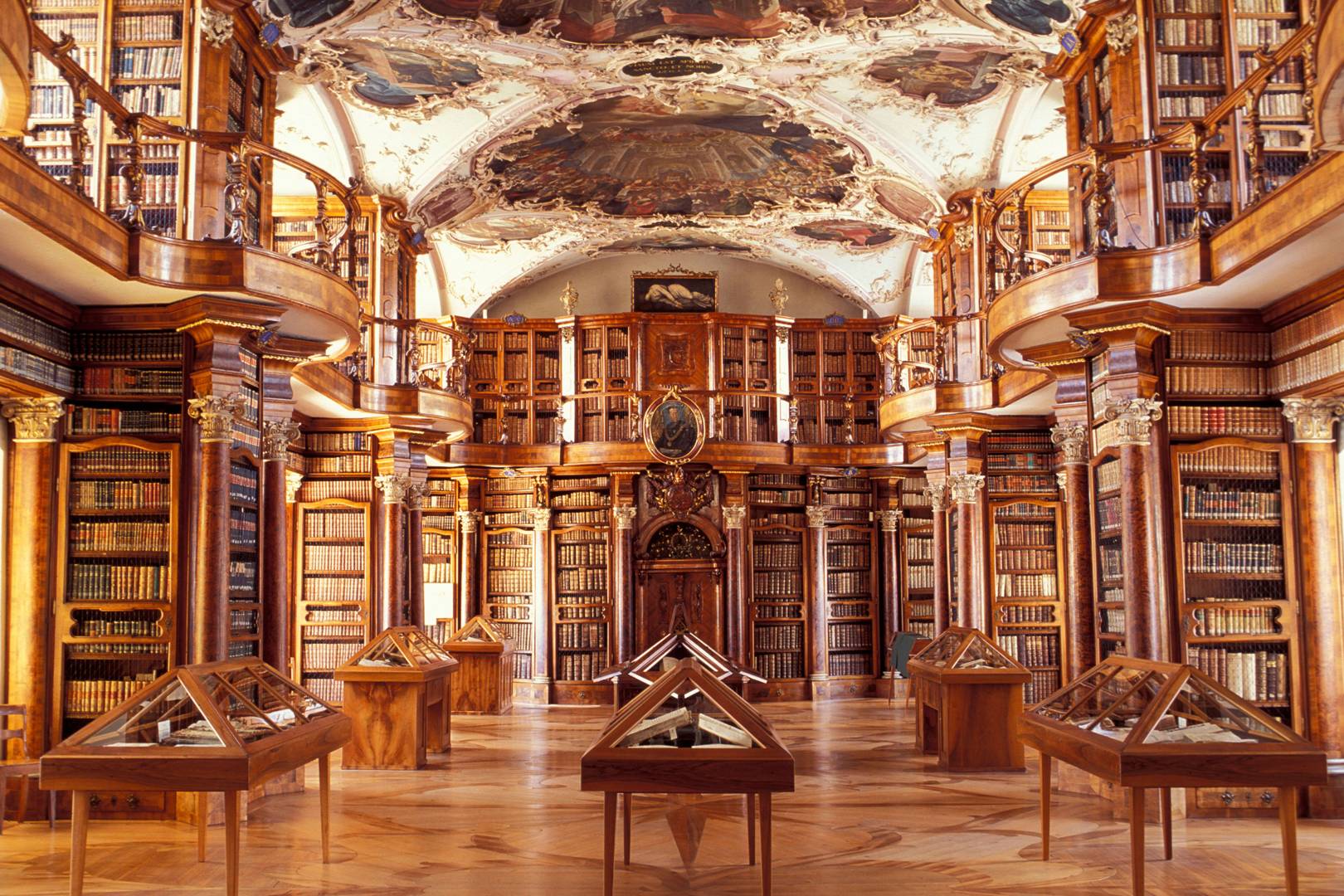 The Most Beautiful Libraries In The World | CN Traveller