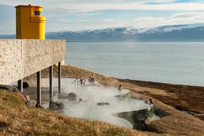 Viaje por carretera a través de la costa ártica de Islandia