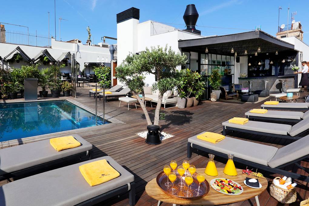 The Best Rooftop Bars In Barcelona | CN Traveller