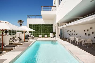 Best Cape Town Hotels Where To Stay Cn Traveller Buzzy Beach Retreat