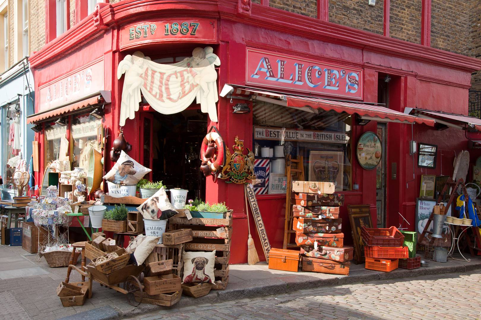 Beautiful Vintage Shop Fronts London | CN Traveller