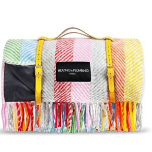 22 Of The Best Picnic Blankets For Summer 2021 | CN Traveller