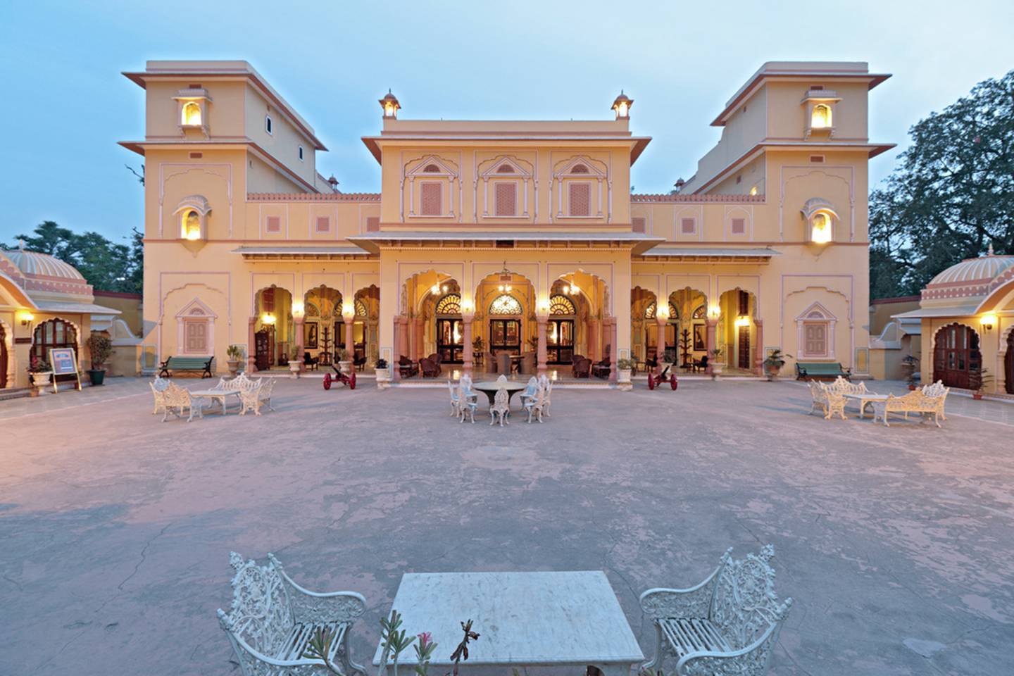 Where was 'Beecham House' filmed? CN Traveller