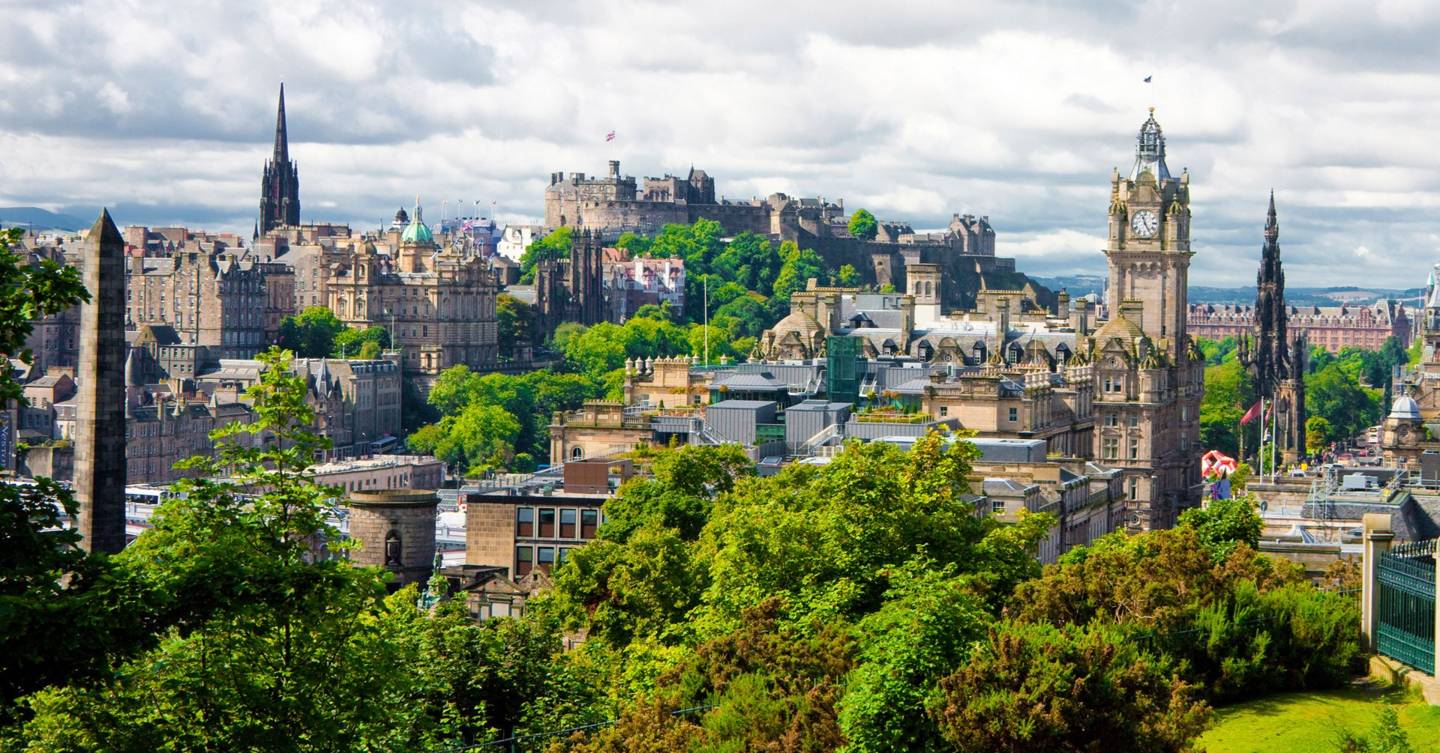 Edinburgh_view-of-edinburgh-city-scotland-conde-nast-traveller-27aug15-alamy.jpg
